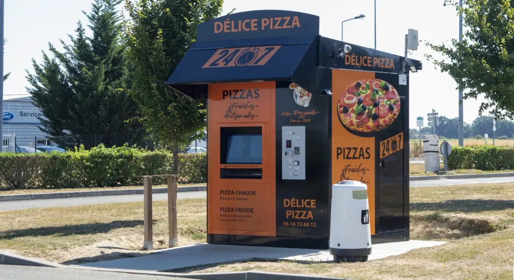 Distributeur à pizza à Quimper